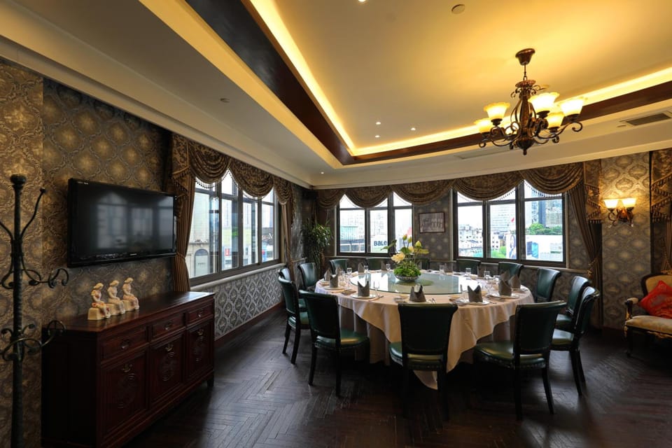 Seventh Heaven Hotel Hotel in Shanghai