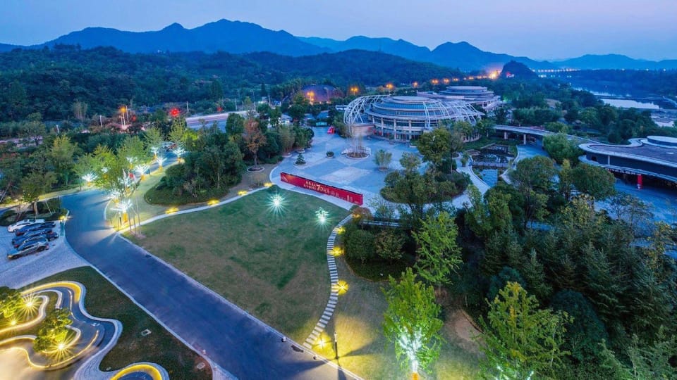 GRAND NEW CENTURY RESORT Bamboo Expo Garden Anji Hotel in Zhejiang
