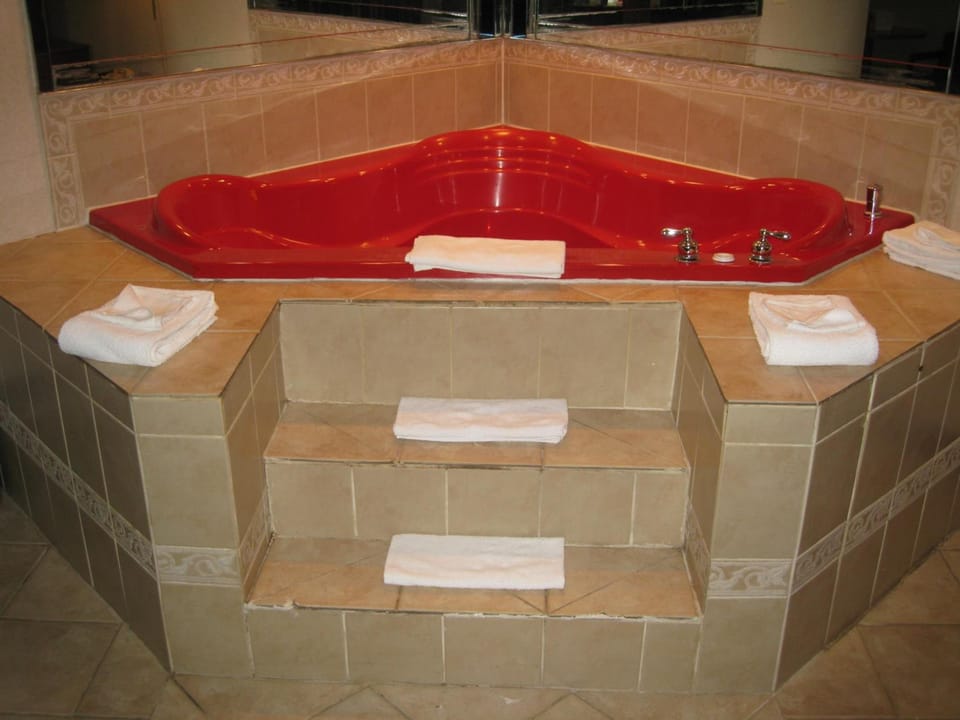 Hot tub