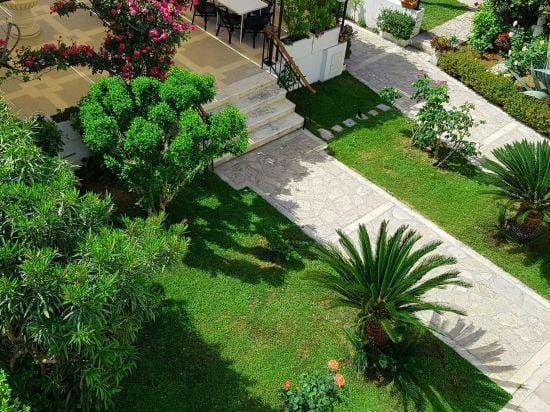 Villa Giardino Heritage Boutique Hotel Bol Hotel in Bol