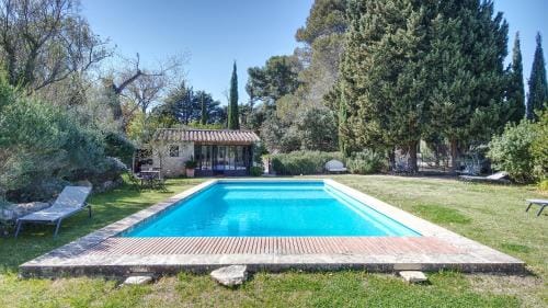 Mas des Alpilles Hotel in Arles