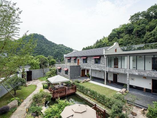 Banbajia Guesthouse Guyan Yishe Hotel in Zhejiang