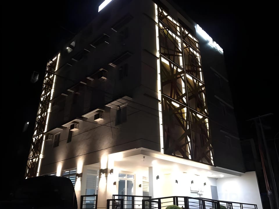 Belltower CSheLi Suites Bantay - Vigan Hotel in Ilocos Region