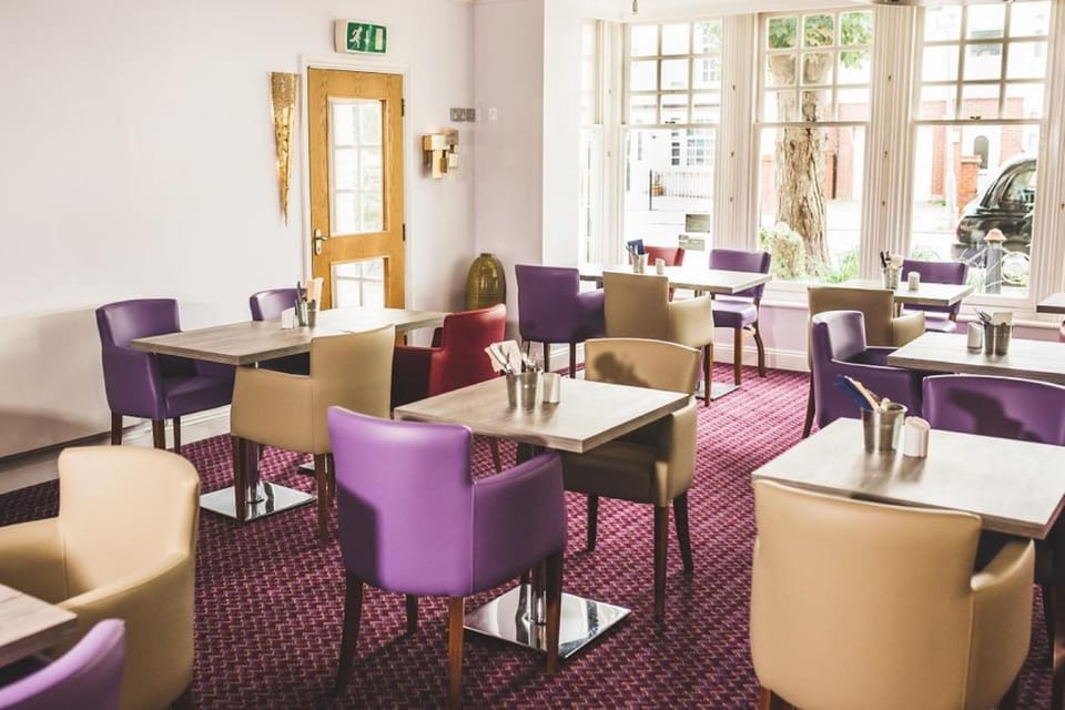 Queensgate Hotel Hotel in Huntingdonshire District