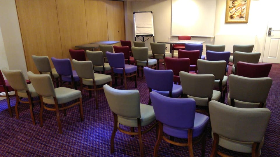 Queensgate Hotel Hotel in Huntingdonshire District