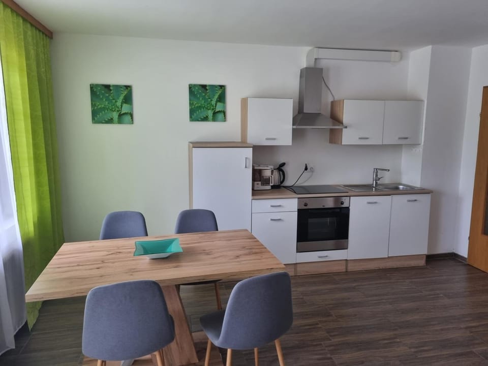 Appartementhotel Rutar Lido Hotel in Carinthia, Austria