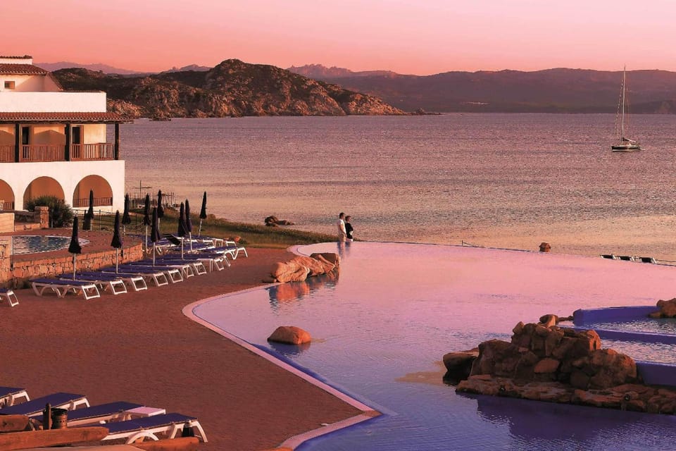 Colonna Grand Hotel Capo Testa Hotel in Sardinia