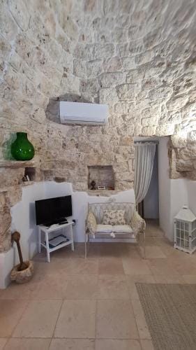 Trulli Di Spinaruta Hotel in Province of Taranto