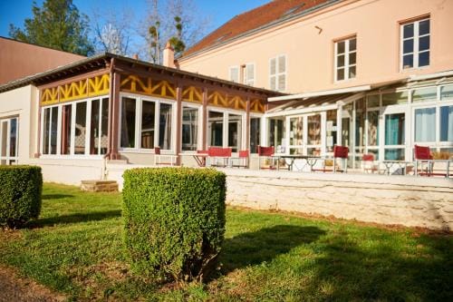 Logis Auberge du port Hotel in Wallonia, Belgium