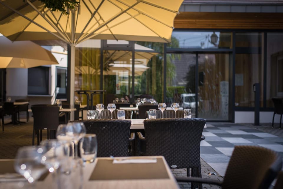 Aux Deux Clefs - Hotel Restaurant Groff Hotel in Grand Est