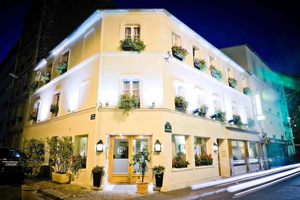 Hotel Champerret Heliopolis Hotel in Paris