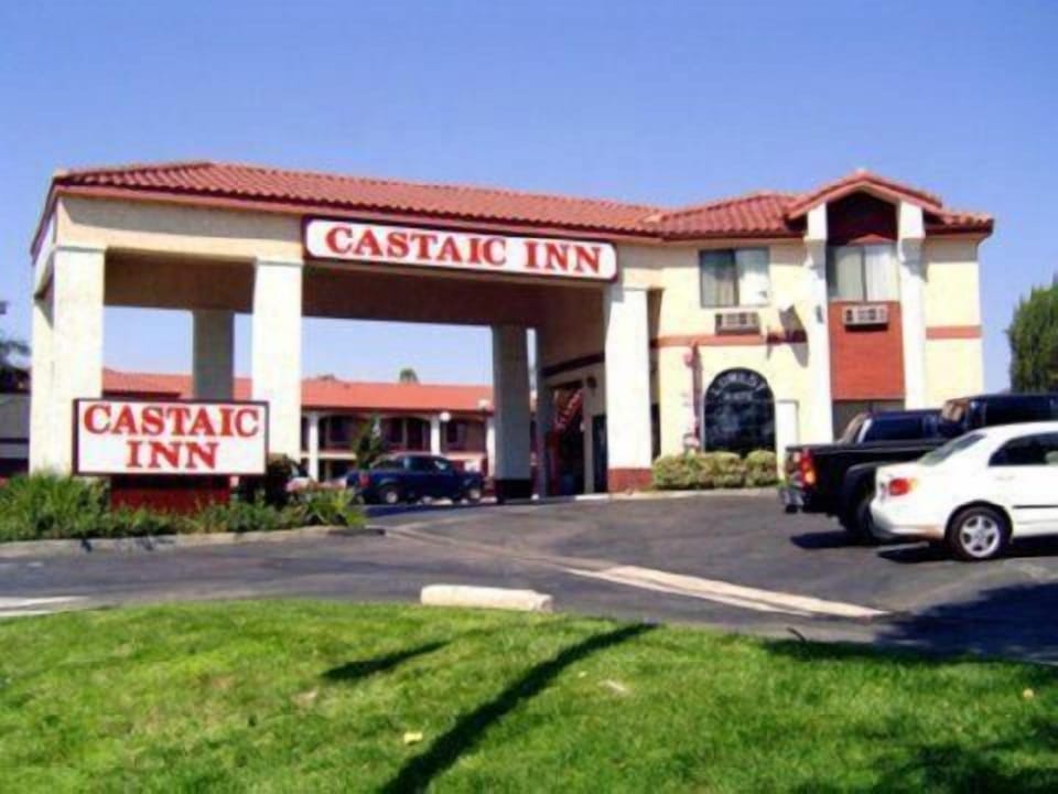 Castaic Inn Six Flags Valencia Motel in Southern California