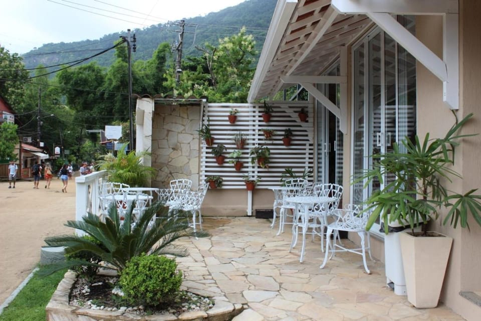 Yes Hotel Pousada Inn in Angra dos Reis