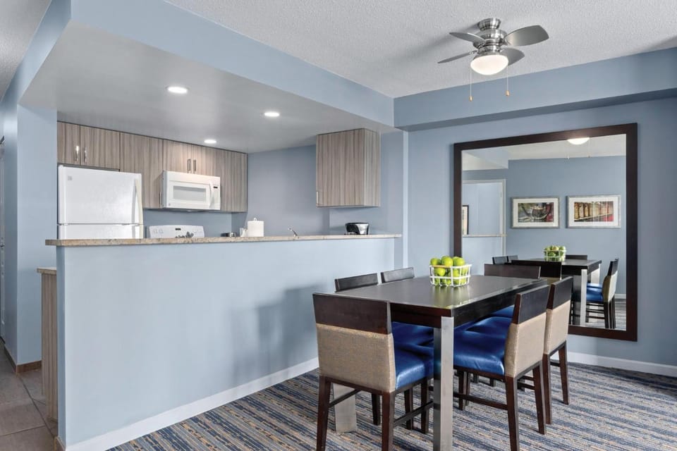 WorldMark Victoria Resort in Victoria