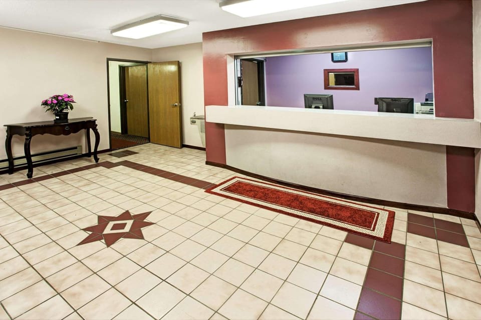 Super 8 by Wyndham Heath/Newark Hotel in Ohio