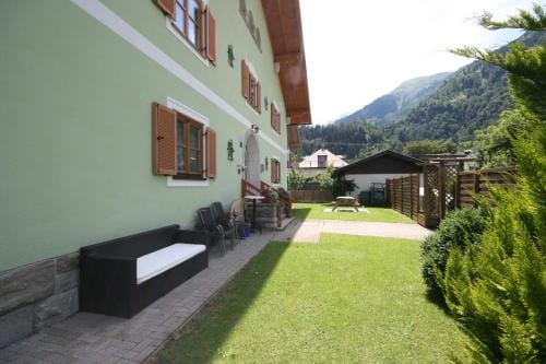 Familienappartements Eder - Free entry to Tauern SPA Kaprun included Hotel in Piesendorf