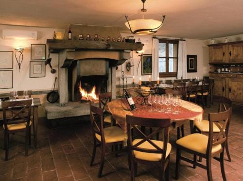Fattoria l'Amorosa Hotel in Canton of Ticino