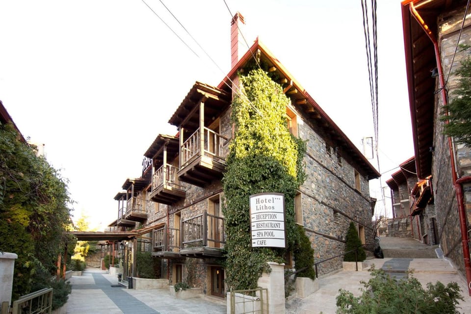 Chalet Lithos Hotel in Decentralized Administration of Macedonia and Thrace