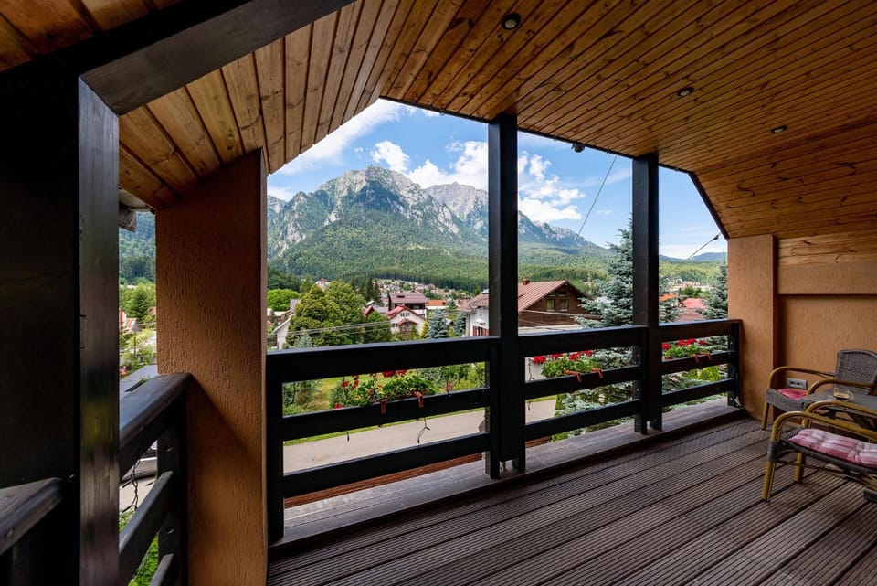 Freya House Resort in Prahova, Romania
