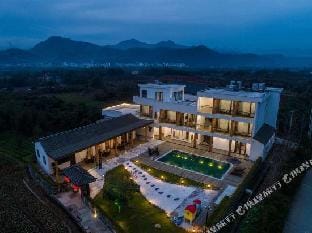 Chuyi Courtyard Hostel Hotel in Hangzhou