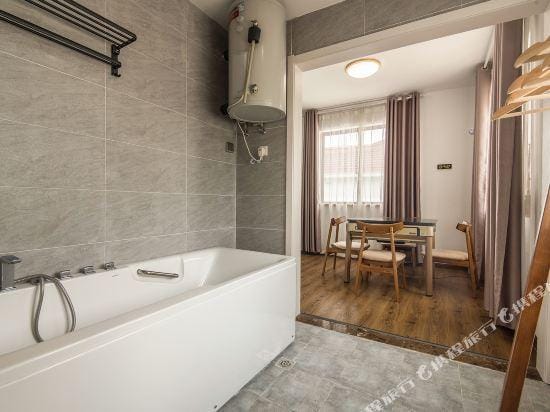 Taibei Holiday Villa Hotel in Suzhou