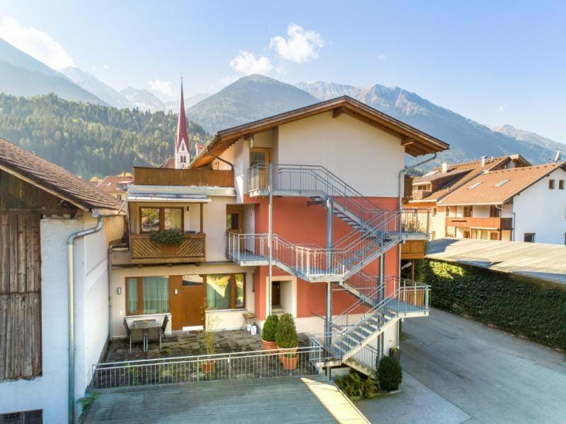 Gasthof Zum Stollhofer Inn in Tyrol
