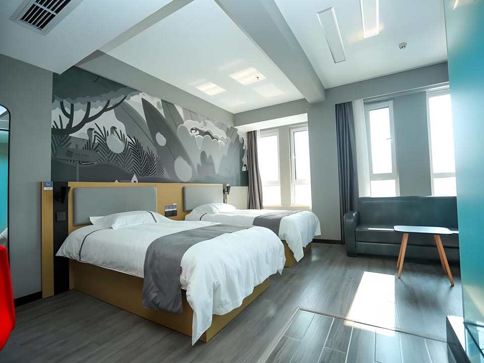 Thank Inn Hotel Shandong QIngdao Chengyang District Tellhow International Plaza Hotel in Qingdao