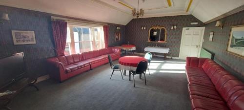 Gordon Arms Hotel Inn in Scotland