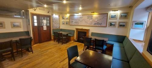 Gordon Arms Hotel Inn in Scotland