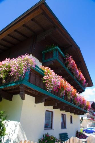 Pension Haus am Dorfplatz Hotel in Salzburgerland