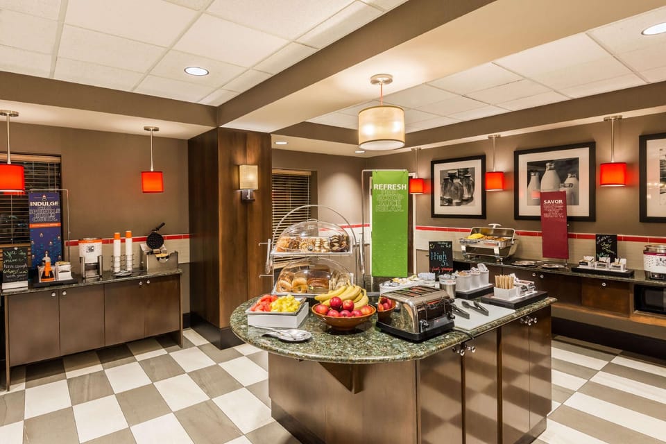 Hampton Inn & Suites Columbus Polaris Hotel in Westerville