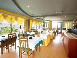 Hanioti Grand Victoria Hotel in Halkidiki