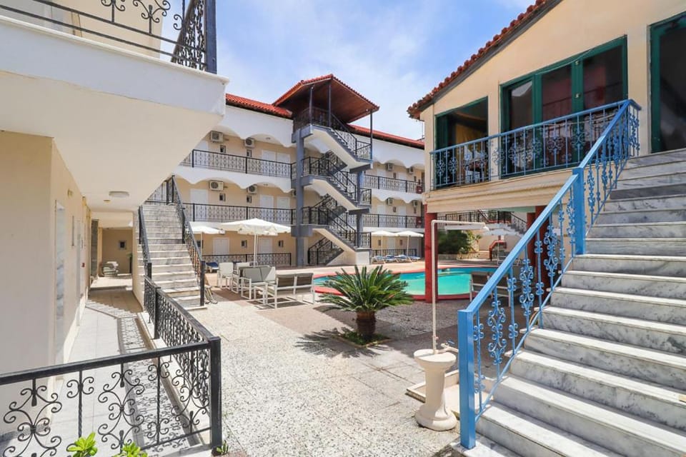 Hanioti Grand Victoria Hotel in Halkidiki