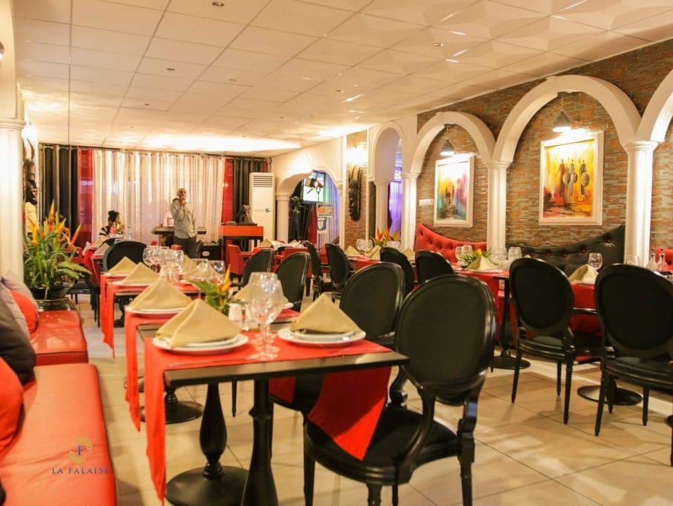 Hôtel Résidence la Falaise Hotel in Douala