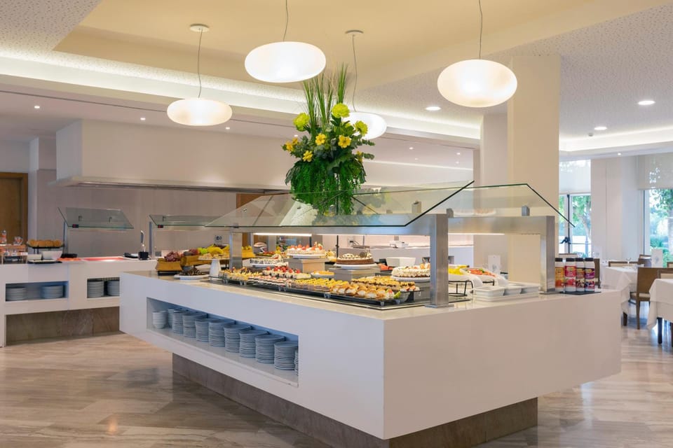Hipotels Dunas Aparthotel Apartment hotel in Llevant