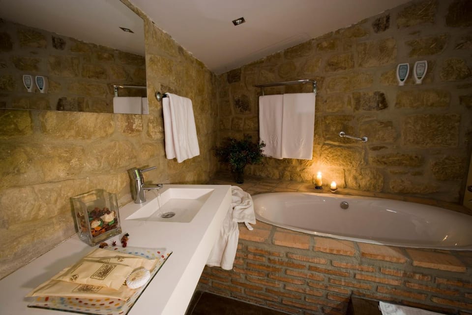 Rusticae Hospederia Senorio De Brinas  Hotel in La Rioja