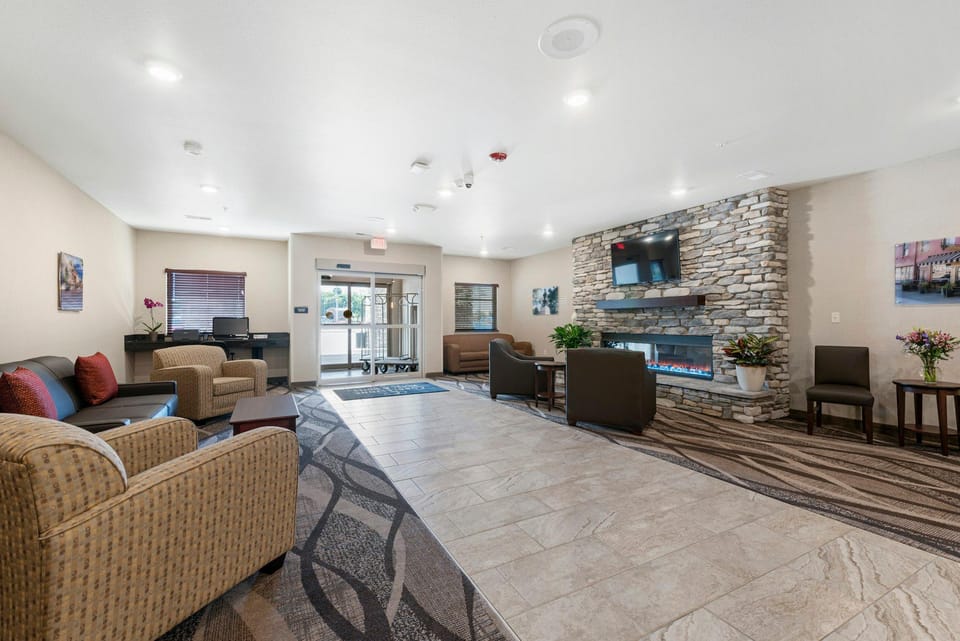 Cobblestone Hotel & Suites - Urbana Hotel in Ohio