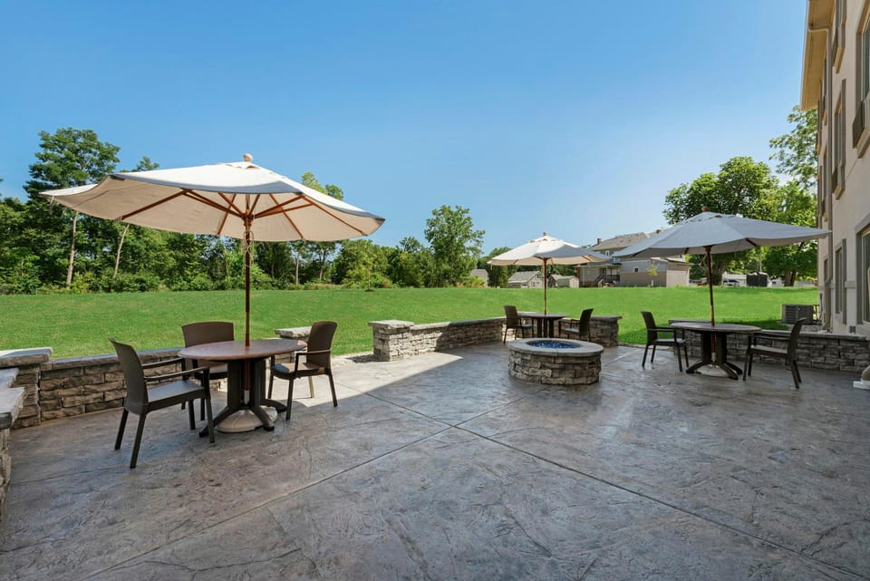 Cobblestone Hotel & Suites - Urbana Hotel in Ohio