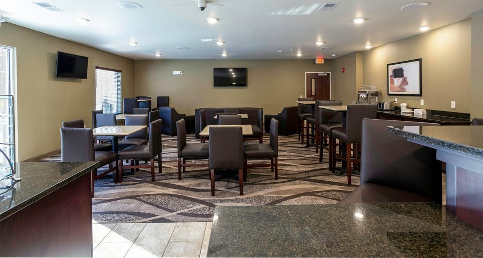Cobblestone Inn & Suites - Brookville Hotel in Indiana