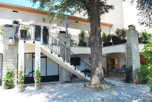 Terre de Bacchus Hotel in Provence-Alpes-Côte d'Azur