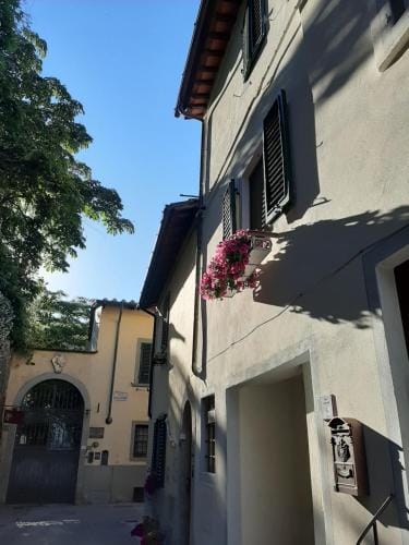 MY HOME SCARPERIA Hotel in Emilia-Romagna