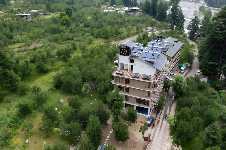 Alt Life Stays- Manali Hostel in Manali