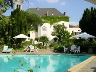Hotel De La Barbacane Hotel in Pays de la Loire
