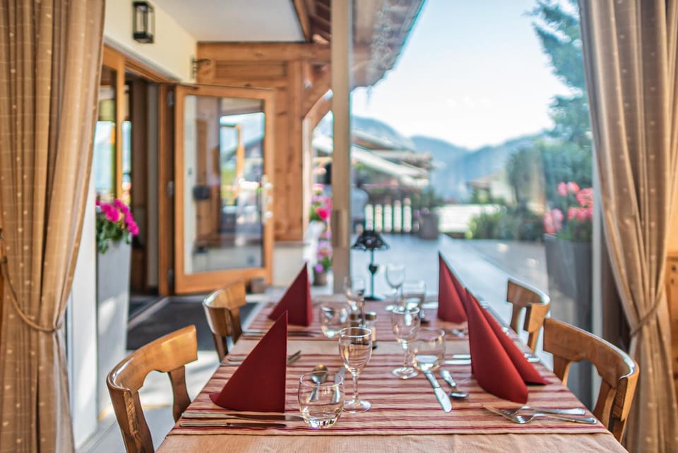 Hotel Le Christania Hotel in Haute-Savoie