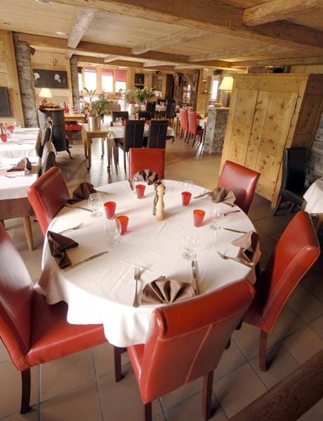 Logis Hotel Le Monal Hotel in Sainte-Foy-Tarentaise