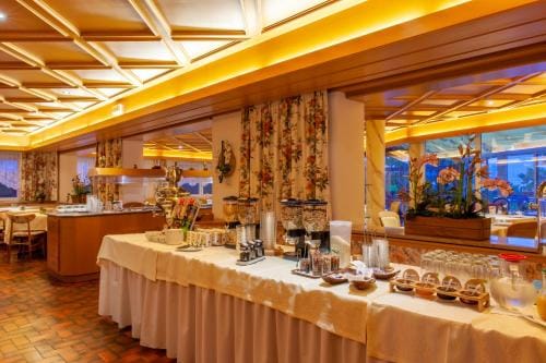 Fruhstucks-Hotel Olympia Hotel in Tirol