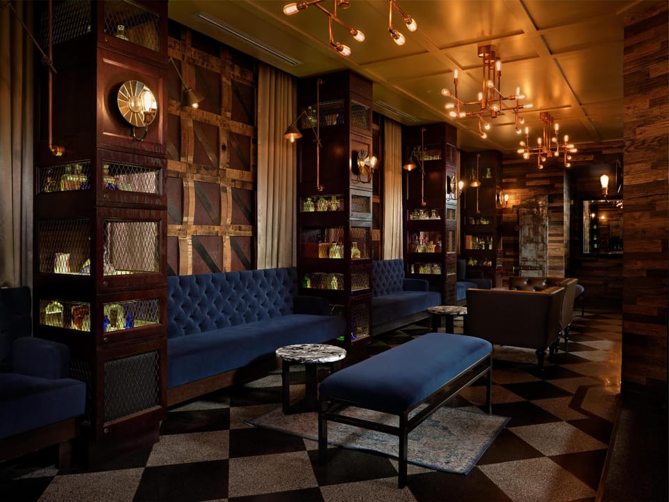 Bar