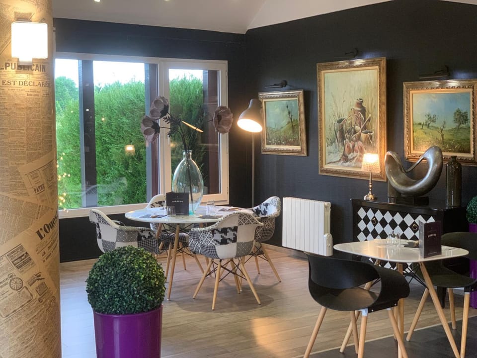 Hotel Restaurant Baryton Hotel in Vernon