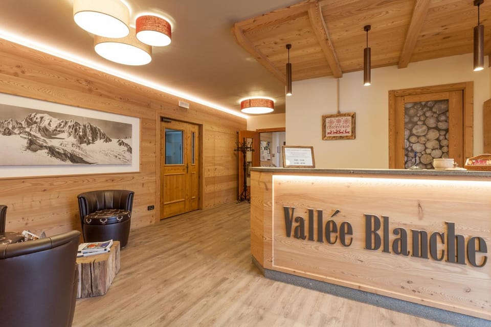 Hotel Vallee Blanche Courmayeur Hotel in Aosta Valley, Italy