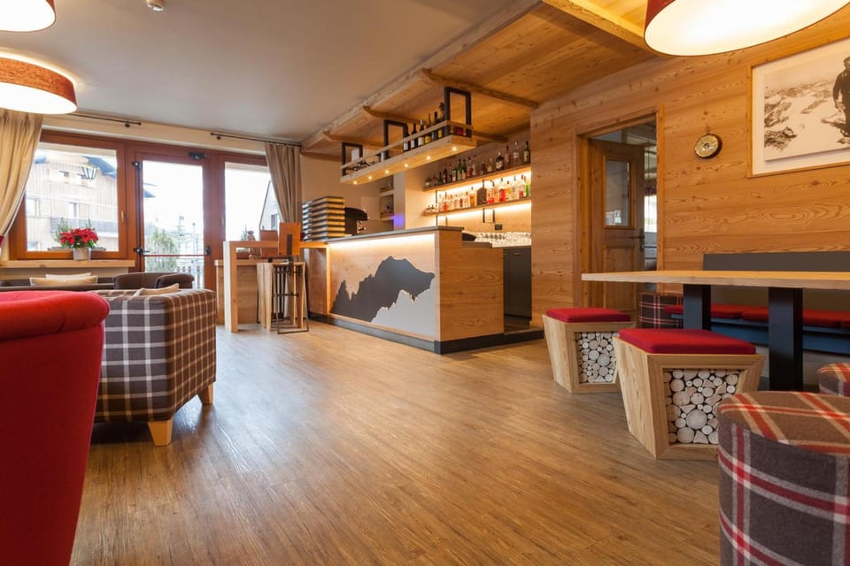 Hotel Vallee Blanche Courmayeur Hotel in Aosta Valley, Italy